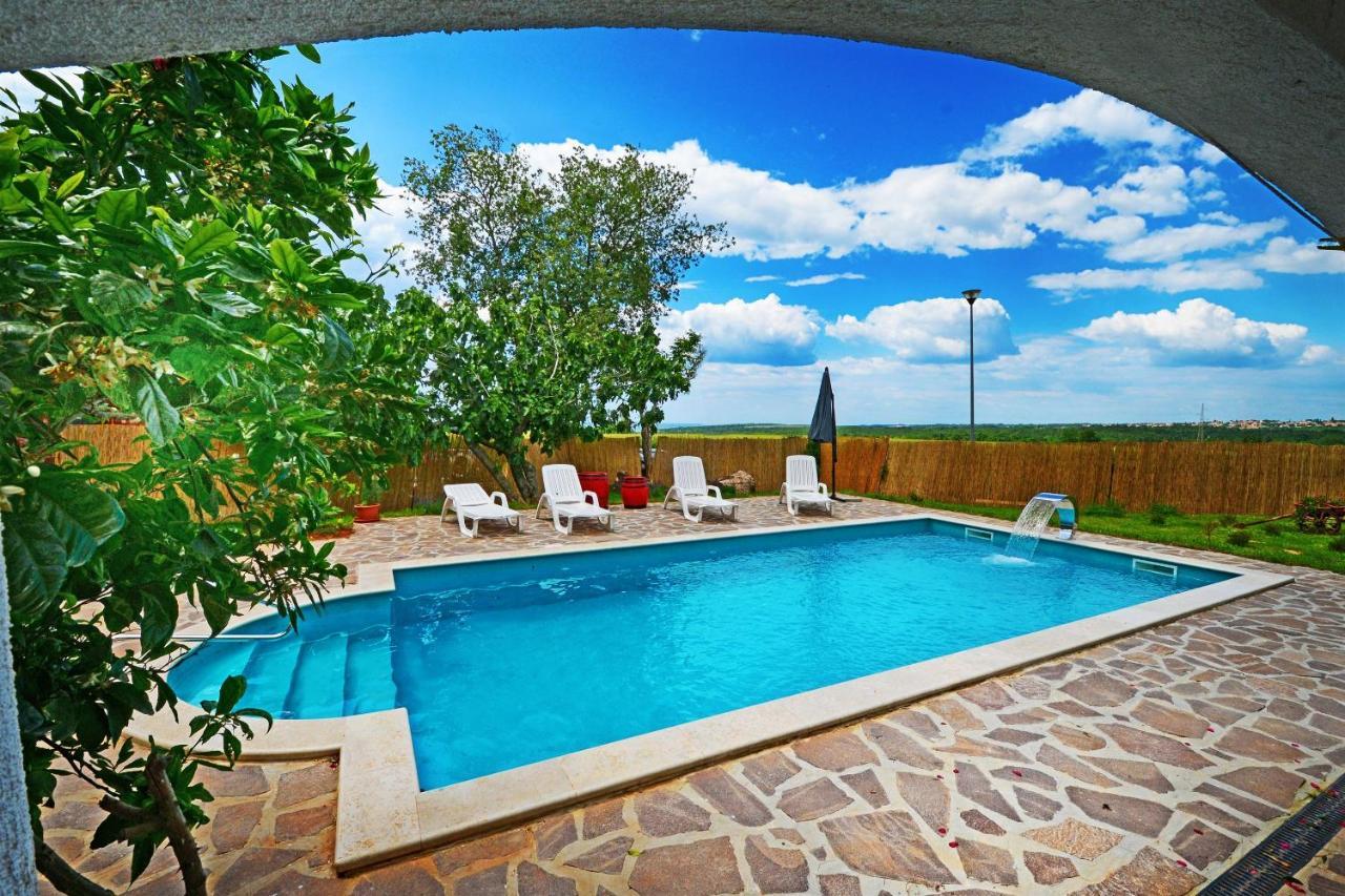 House Lanima * Porec