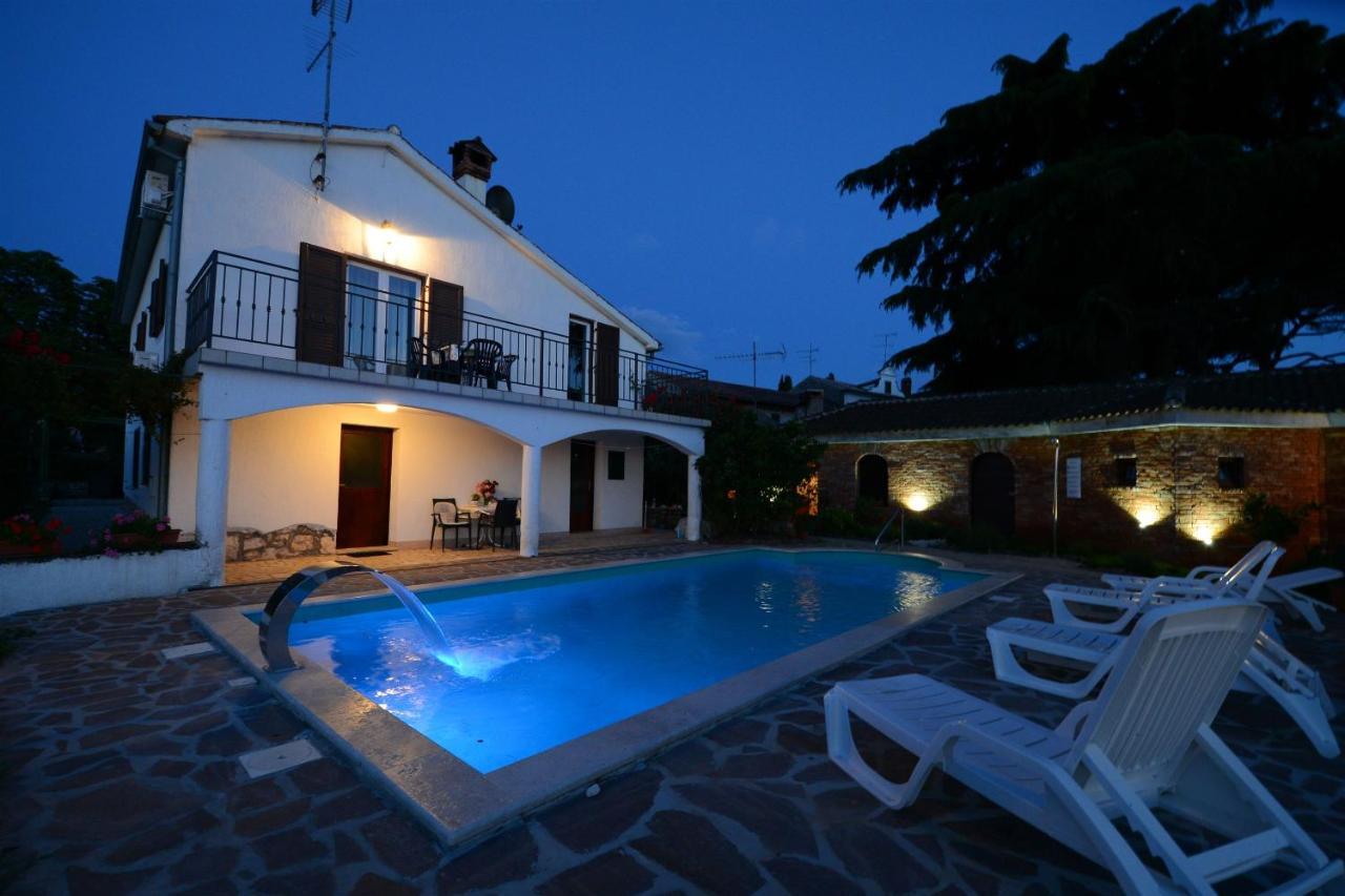 House Lanima Vikendica