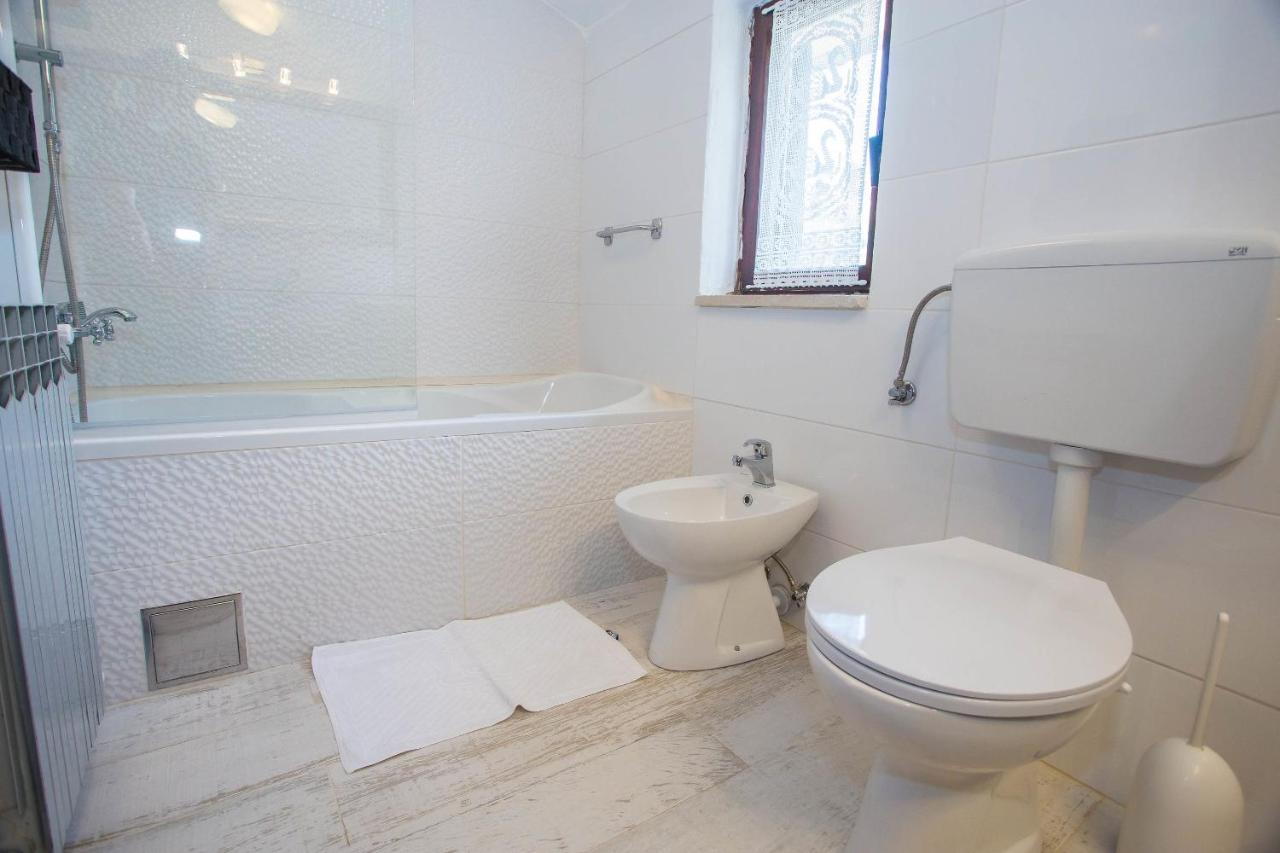 House Lanima * Porec